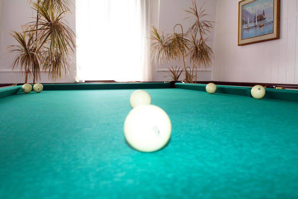 Lazensky Hotel Moskevsky Dvur カルロヴィ・ヴァリ エクステリア 写真